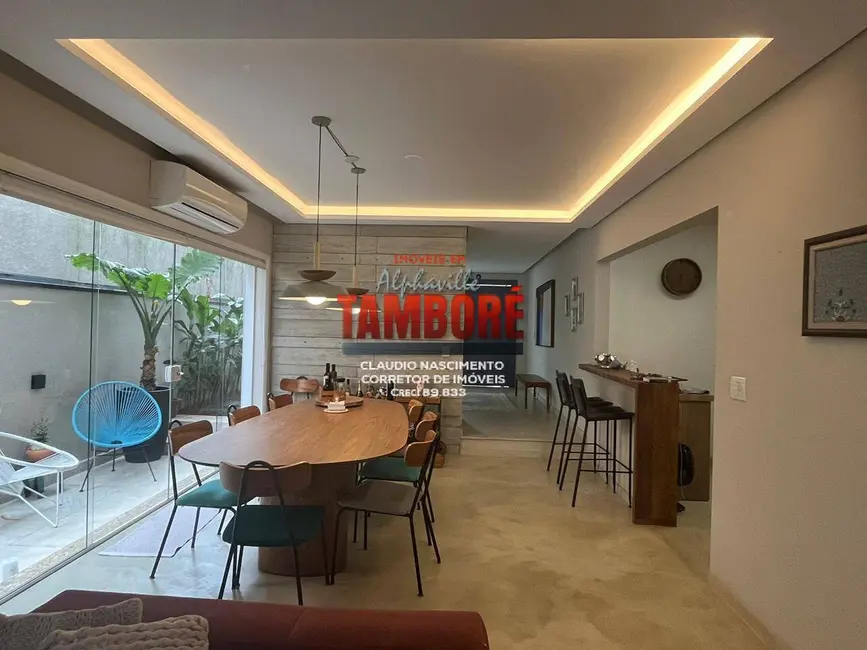 Casa à venda e para alugar, 350m2 em Alphaville, Santana De Parnaiba - SP - imagem 2 Foto 2 de Casa à venda e para alugar, 350m2 em Alphaville, Santana De Parnaiba - SP