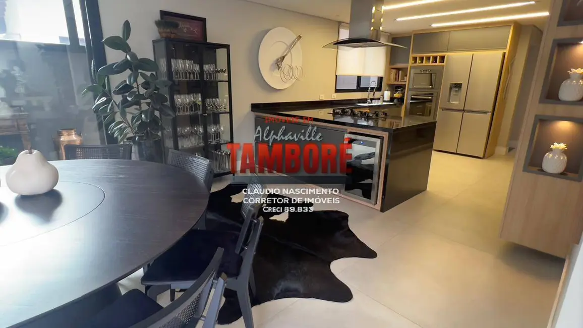 Foto 6 de Casa com 5 quartos à venda, 290m2 em Alphaville, Santana De Parnaiba - SP