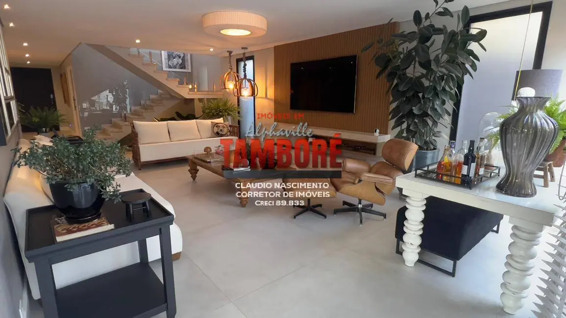 Foto 3 de Casa com 5 quartos à venda, 290m2 em Alphaville, Santana De Parnaiba - SP