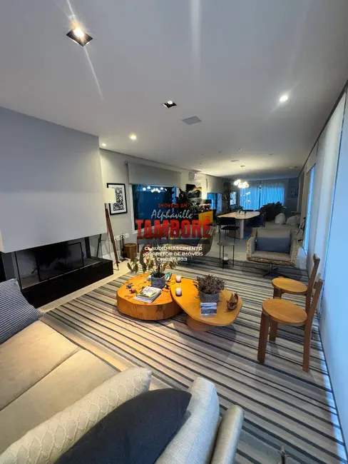 Casa com 5 quartos à venda, 365m2 em Alphaville, Santana De Parnaiba - SP - imagem 2 Foto 2 de Casa com 5 quartos à venda, 365m2 em Alphaville, Santana De Parnaiba - SP