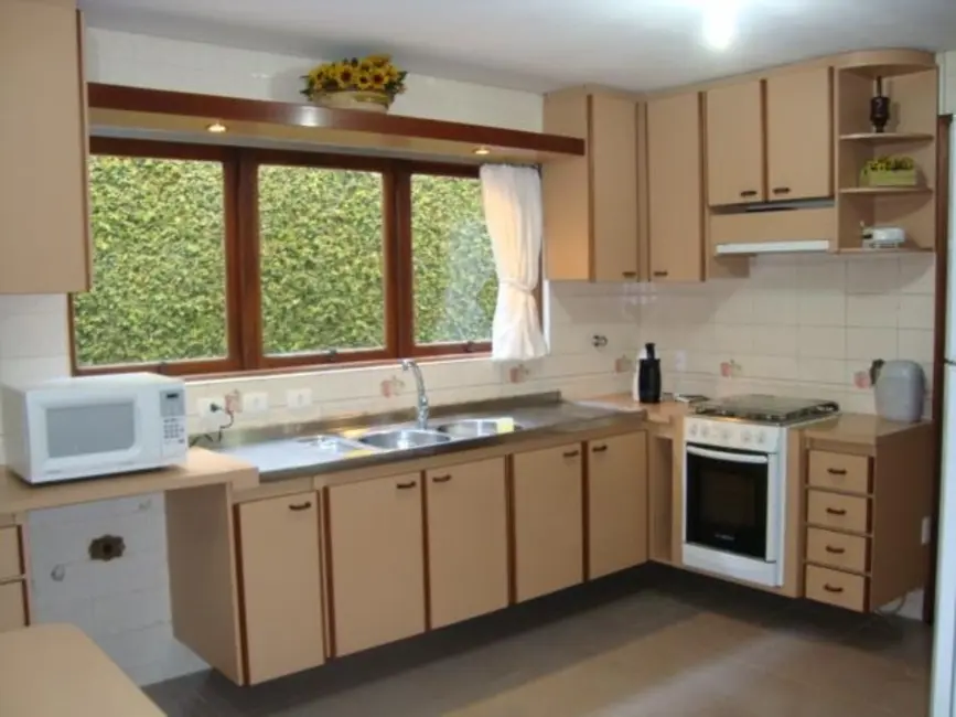 Foto 3 de Casa com 4 quartos à venda, 320m2 em Sítio Tamboré Alphaville, Barueri - SP