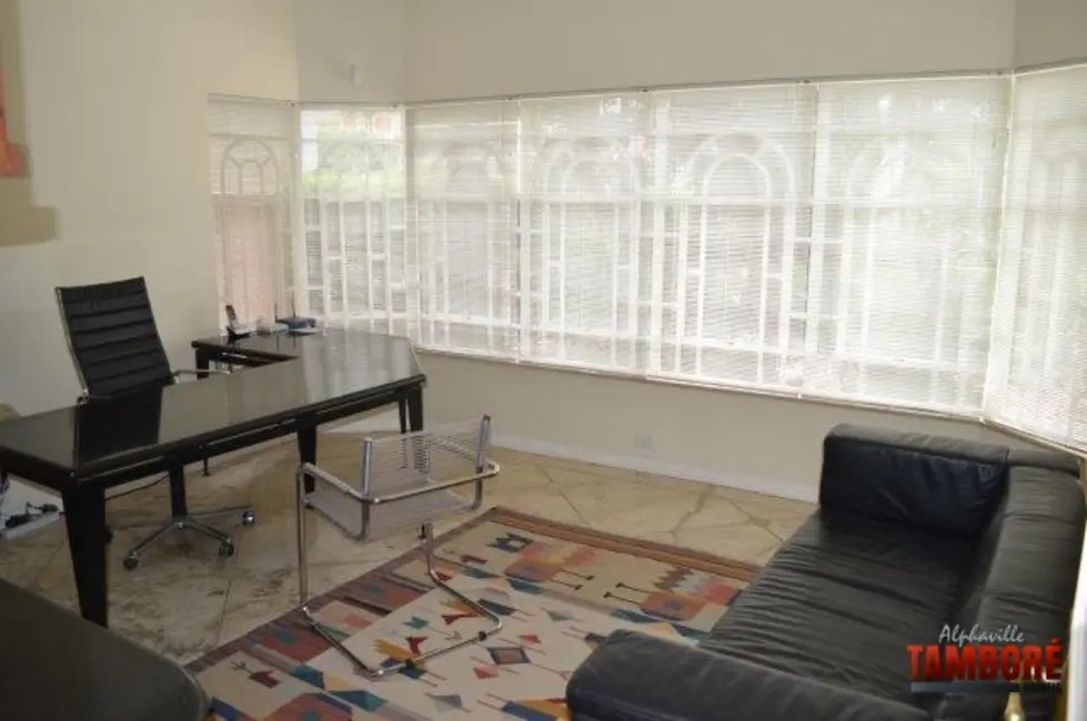 Foto 4 de Casa com 4 quartos à venda e para alugar em Sítio Tamboré Alphaville, Barueri - SP