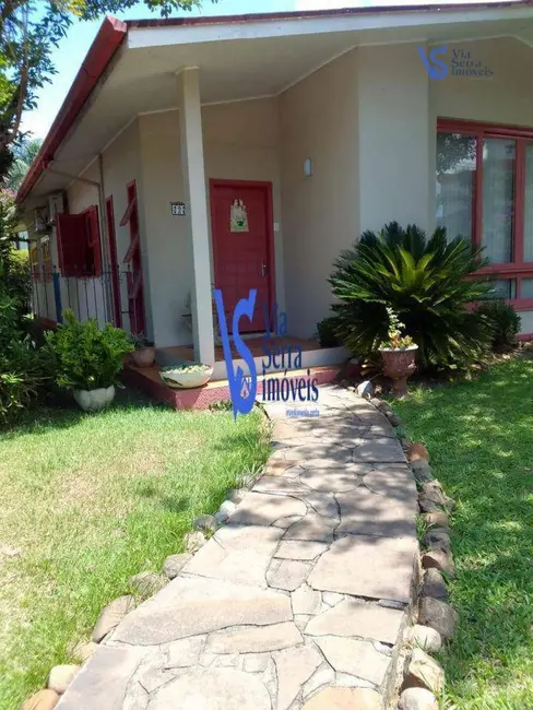 Casa com 3 quartos à venda, 840m2 em Centro, Igrejinha - RS - imagem 2 Foto 2 de Casa com 3 quartos à venda, 840m2 em Centro, Igrejinha - RS