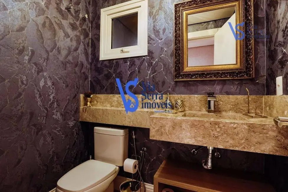 Apartamento com 3 quartos à venda, 316m2 em Centro, Gramado - RS - imagem 8 Foto 8 de Apartamento com 3 quartos à venda, 316m2 em Centro, Gramado - RS