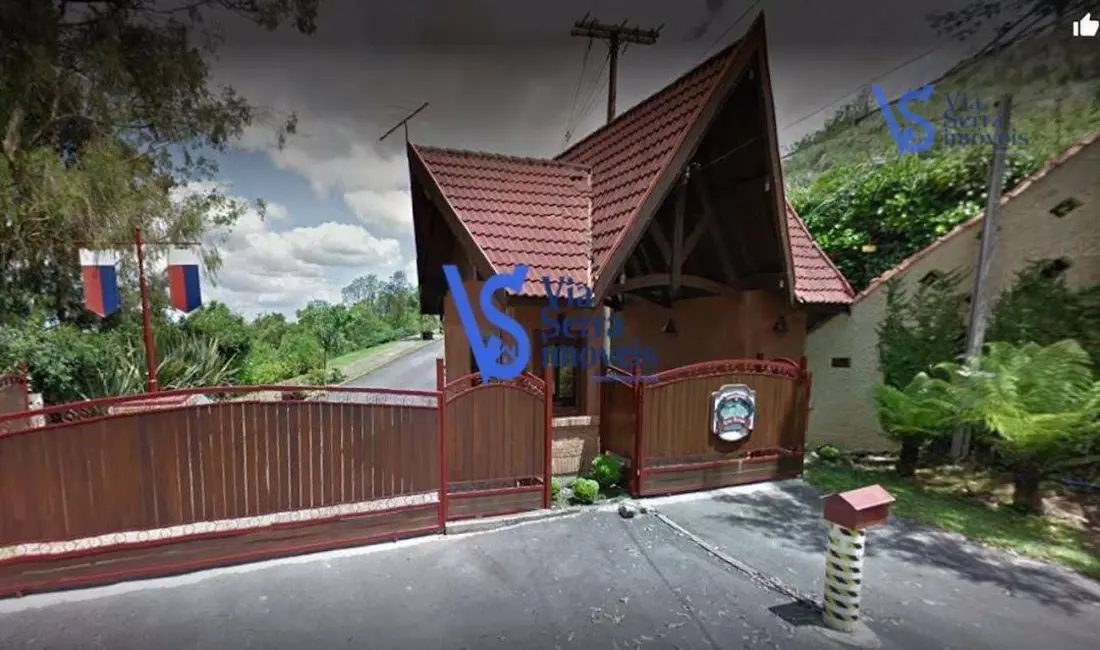 Foto 1 de Terreno / Lote à venda, 822m2 em Gramado - RS