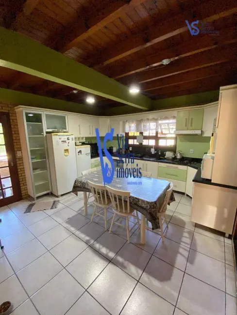 Casa com 3 quartos à venda, 450m2 em Igrejinha - RS - imagem 9 Foto 9 de Casa com 3 quartos à venda, 450m2 em Igrejinha - RS