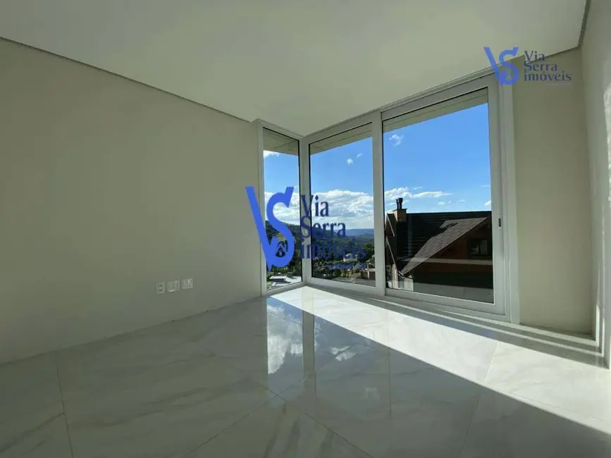 Casa de Condomínio com 4 quartos à venda, 570m2 em Gramado - RS - imagem 9 Foto 9 de Casa de Condomínio com 4 quartos à venda, 570m2 em Gramado - RS