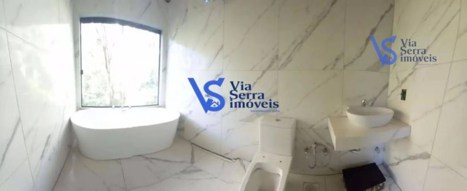 Casa de Condomínio com 3 quartos à venda, 280m2 em Canela - RS - imagem 9 Foto 9 de Casa de Condomínio com 3 quartos à venda, 280m2 em Canela - RS