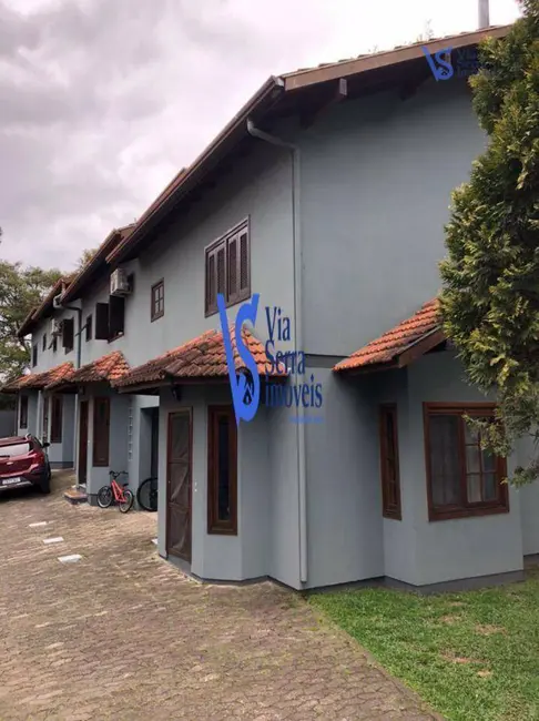 Casa de Condomínio com 3 quartos à venda, 256m2 em Canela - RS - imagem 4 Foto 4 de Casa de Condomínio com 3 quartos à venda, 256m2 em Canela - RS
