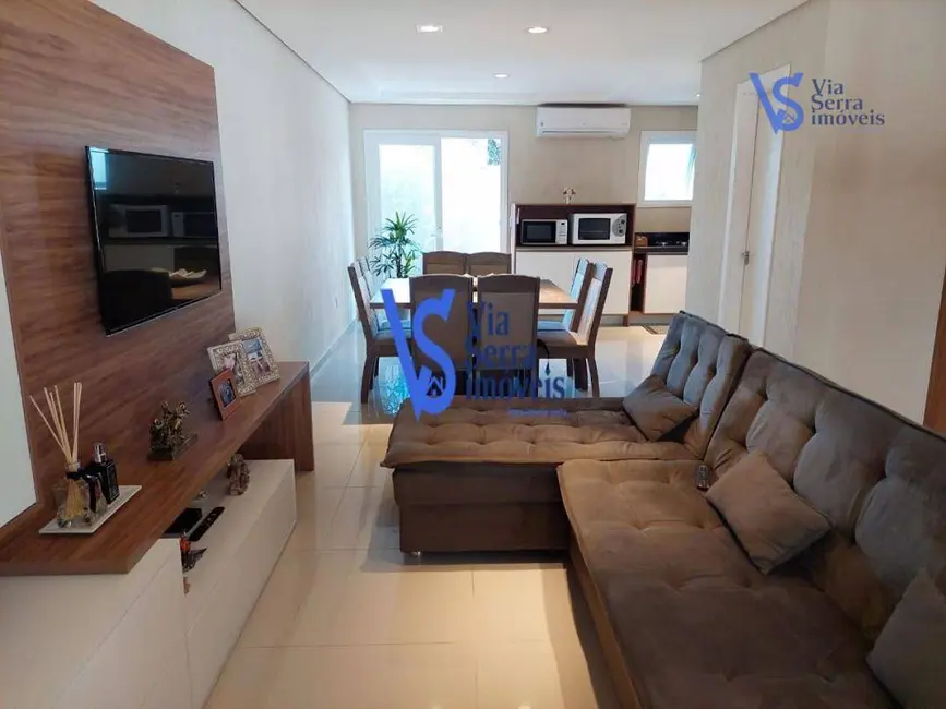 Casa de Condomínio com 2 quartos à venda, 95m2 em Centro, Canela - RS - imagem 6 Foto 6 de Casa de Condomínio com 2 quartos à venda, 95m2 em Centro, Canela - RS