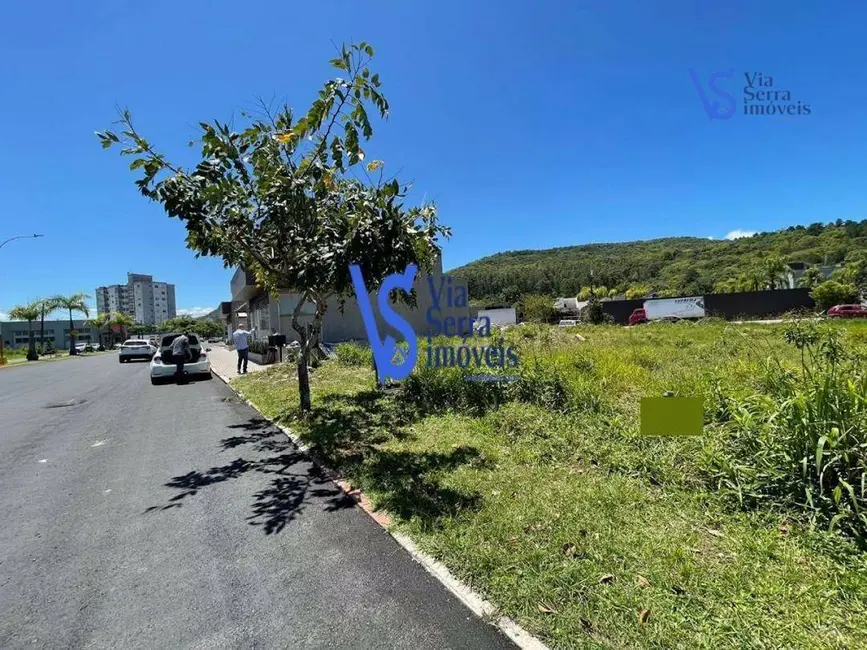 Foto 3 de Terreno / Lote à venda, 800m2 em Igrejinha - RS