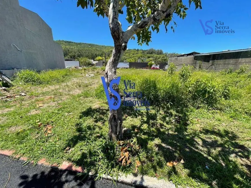 Foto 1 de Terreno / Lote à venda, 800m2 em Igrejinha - RS