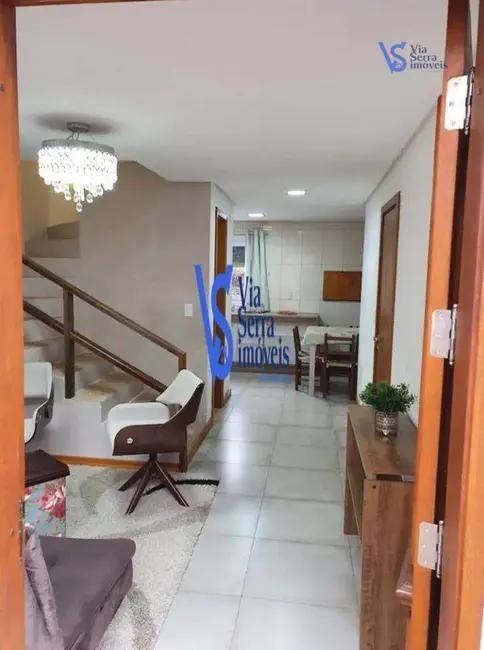 Casa de Condomínio com 4 quartos à venda, 140m2 em Centro, Canela - RS - imagem 3 Foto 3 de Casa de Condomínio com 4 quartos à venda, 140m2 em Centro, Canela - RS