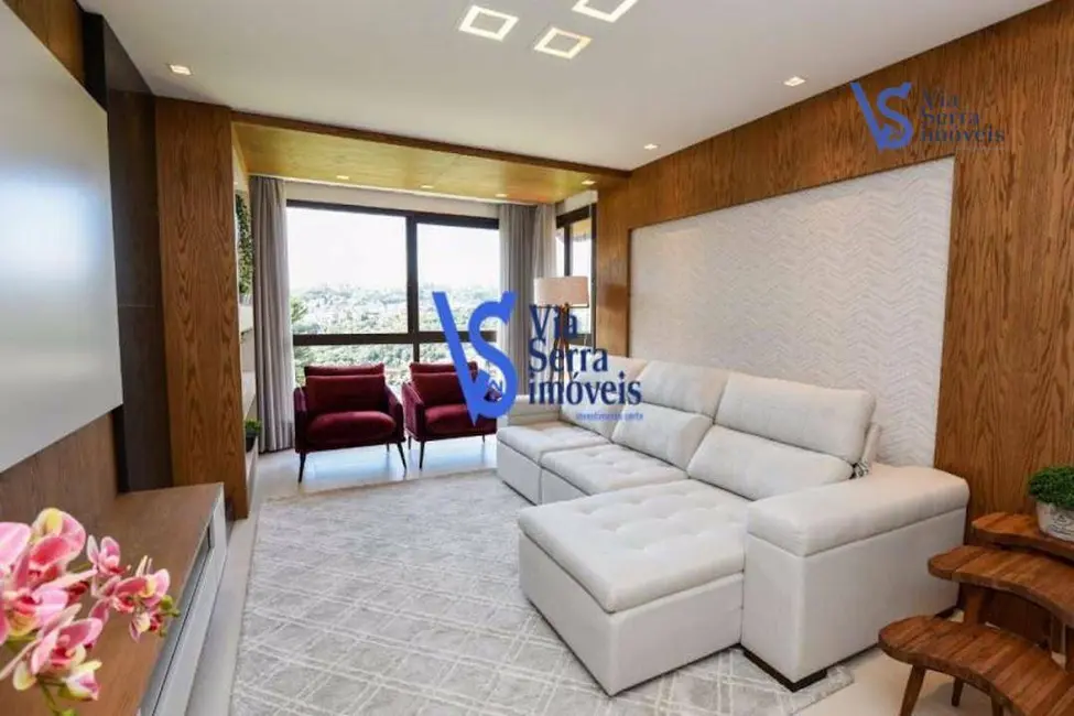 Apartamento com 3 quartos à venda, 104m2 em Centro, Gramado - RS - imagem 4 Foto 4 de Apartamento com 3 quartos à venda, 104m2 em Centro, Gramado - RS