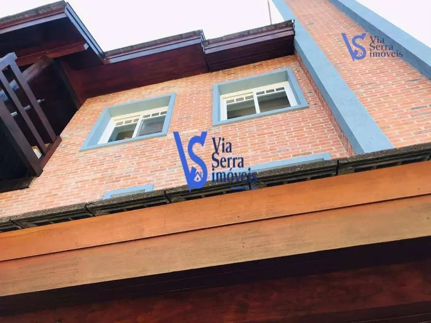 Casa de Condomínio com 3 quartos à venda, 600m2 em Canela - RS - imagem 4 Foto 4 de Casa de Condomínio com 3 quartos à venda, 600m2 em Canela - RS