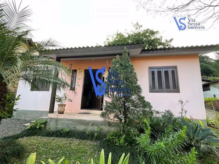 Foto 1 de Casa com 2 quartos à venda, 390m2 em Igrejinha - RS