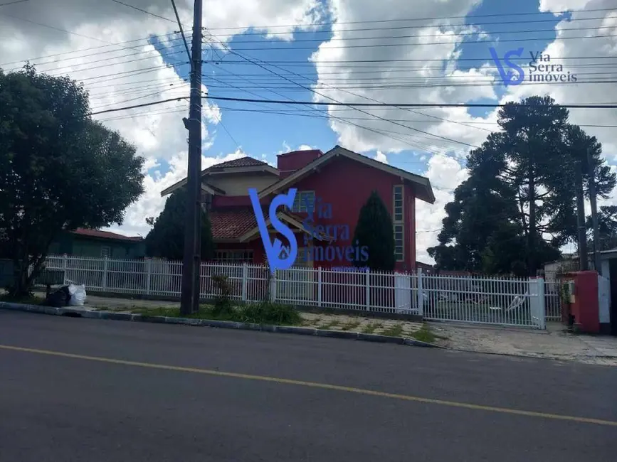 Foto 1 de Casa com 4 quartos à venda, 800m2 em Centro, Canela - RS