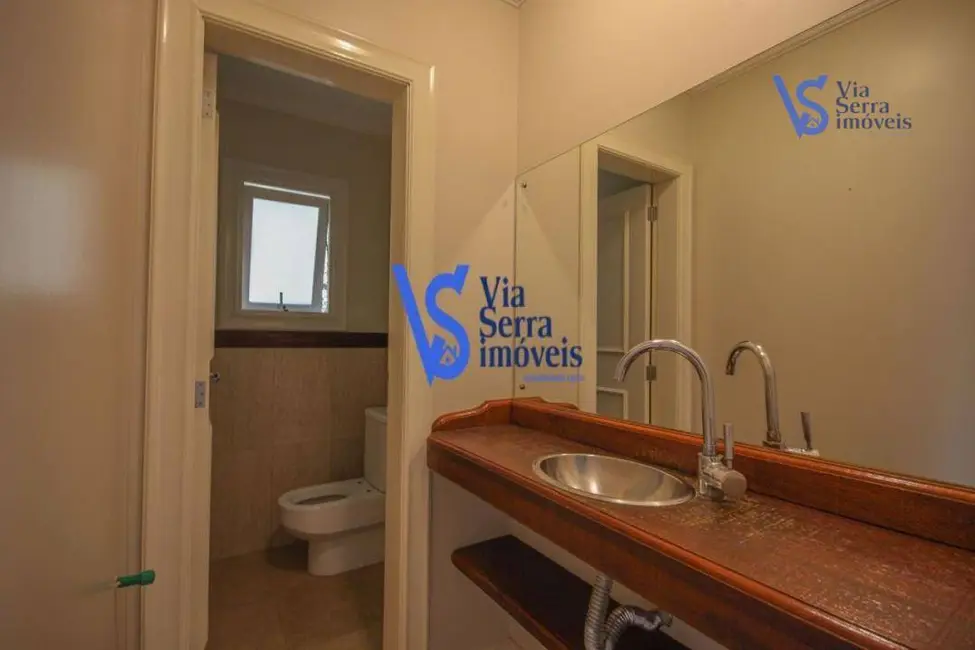 Foto 8 de Casa de Condomínio com 3 quartos à venda, 1500m2 em Gramado - RS