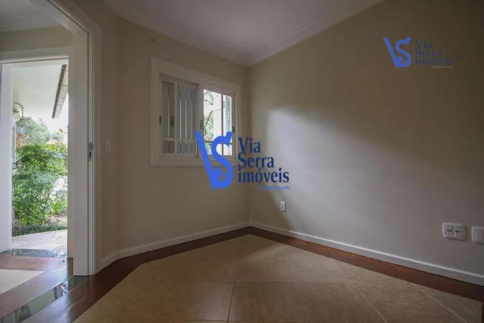 Foto 4 de Casa de Condomínio com 3 quartos à venda, 1500m2 em Gramado - RS