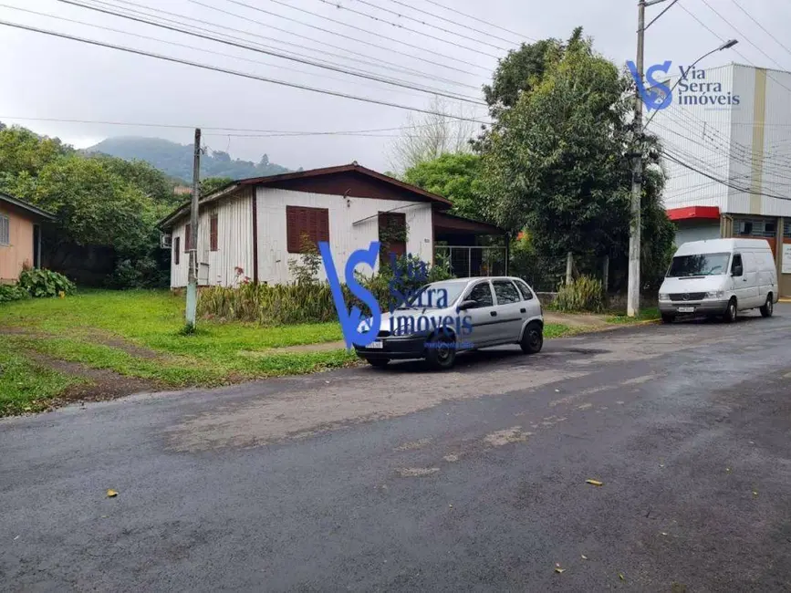 Casa com 5 quartos à venda, 421m2 em Centro, Igrejinha - RS - imagem 7 Foto 7 de Casa com 5 quartos à venda, 421m2 em Centro, Igrejinha - RS