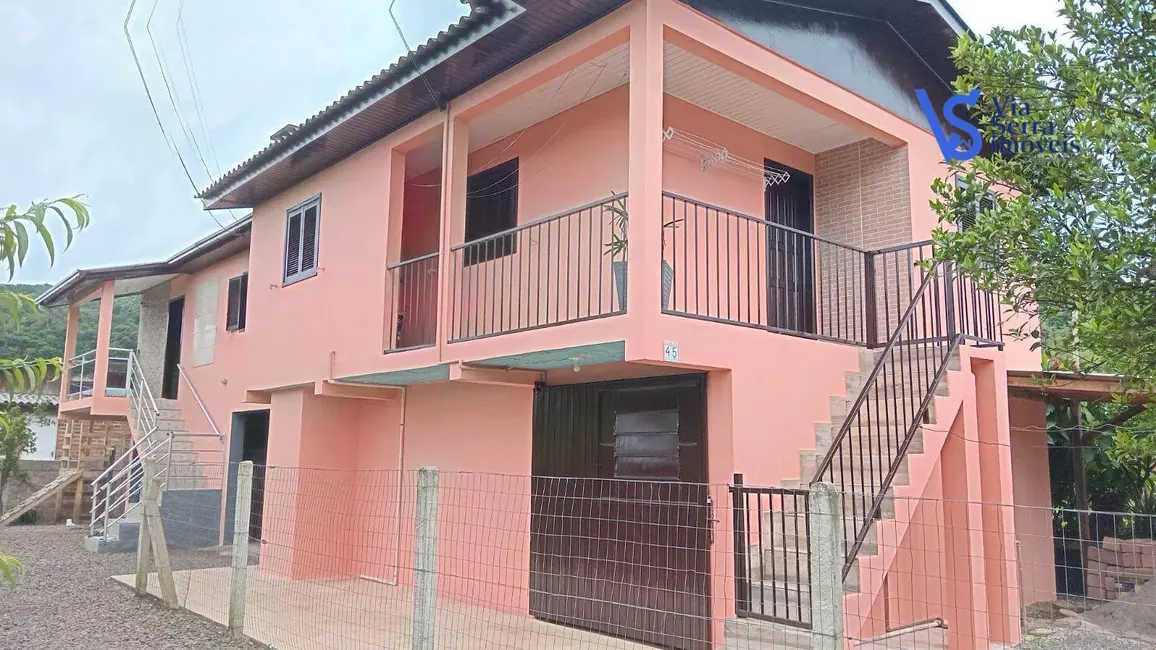 Casa com 4 quartos à venda, 364m2 em Igrejinha - RS - imagem 3 Foto 3 de Casa com 4 quartos à venda, 364m2 em Igrejinha - RS