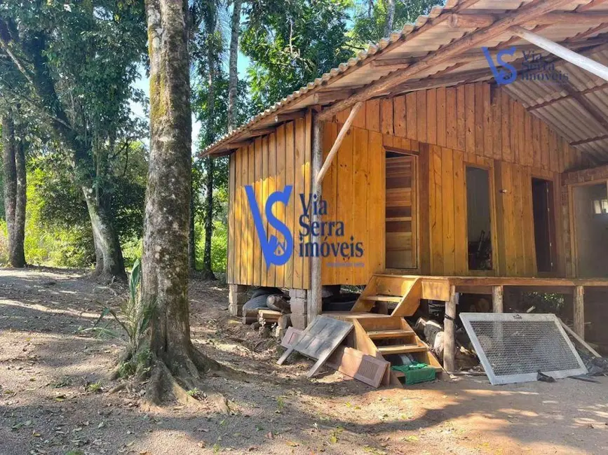 Foto 1 de Sítio / Rancho com 3 quartos à venda, 2300m2 em Igrejinha - RS