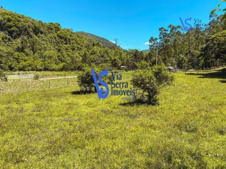 Foto 2 de Terreno / Lote à venda, 2000m2 em Várzea Grande, Gramado - RS