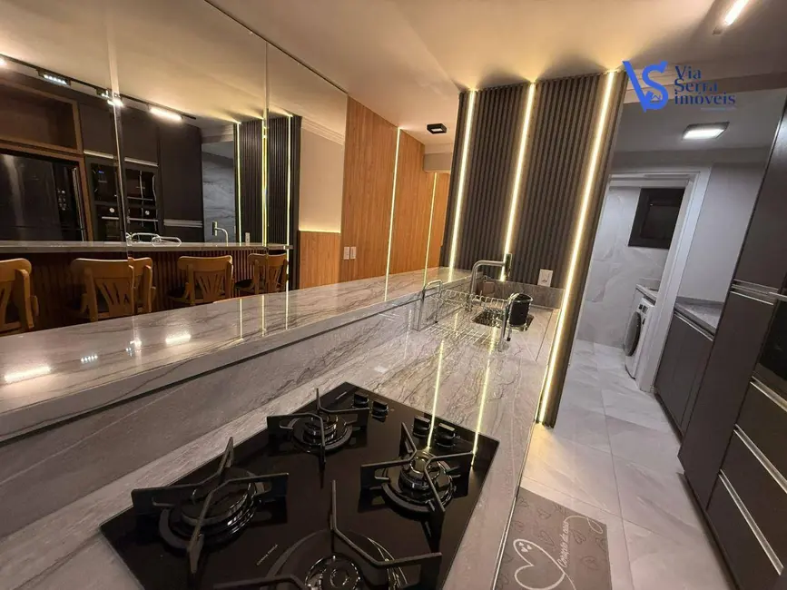 Foto 6 de Apartamento com 3 quartos à venda, 177m2 em Centro, Canela - RS