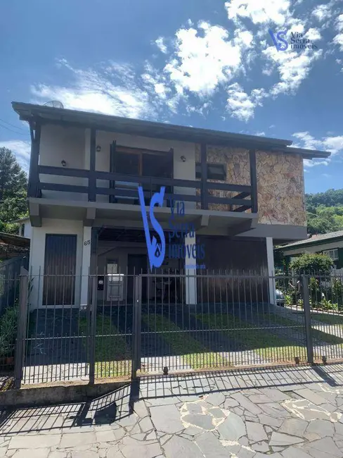 Foto 1 de Casa com 2 quartos à venda, 360m2 em Igrejinha - RS