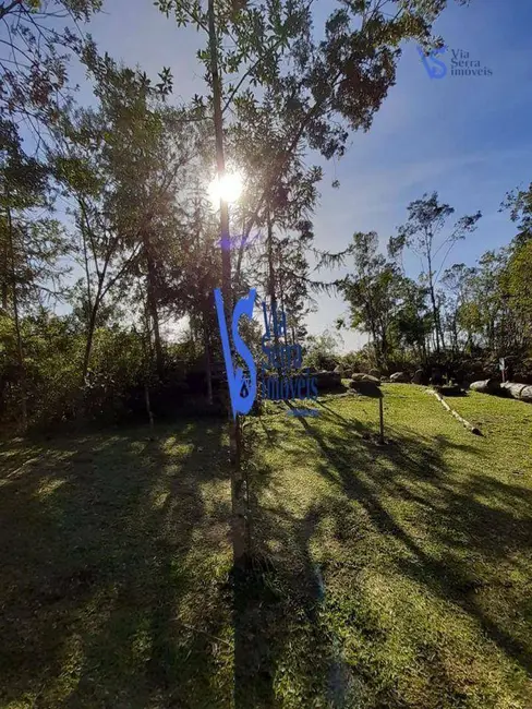 Foto 1 de Terreno / Lote à venda, 652m2 em Gramado - RS