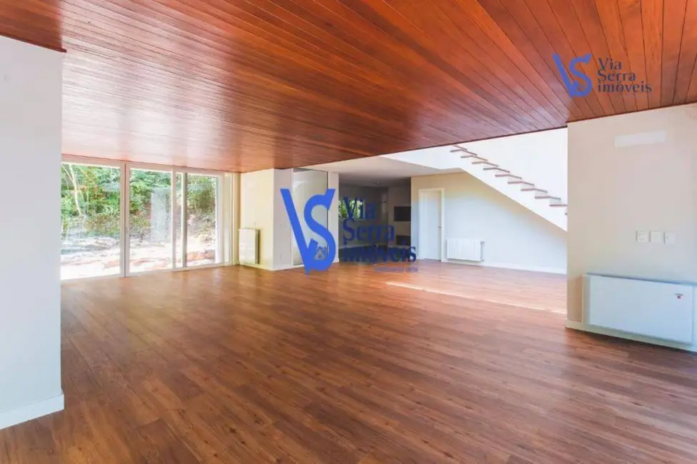 Foto 2 de Casa de Condomínio com 4 quartos à venda, 1000m2 em Gramado - RS