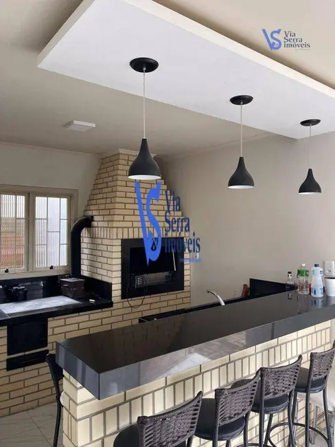 Casa com 4 quartos à venda, 456m2 em Centro, Igrejinha - RS - imagem 5 Foto 5 de Casa com 4 quartos à venda, 456m2 em Centro, Igrejinha - RS