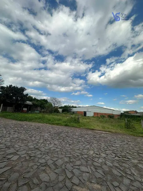 Foto 2 de Terreno / Lote à venda, 330m2 em Mundo Novo, Taquara - RS
