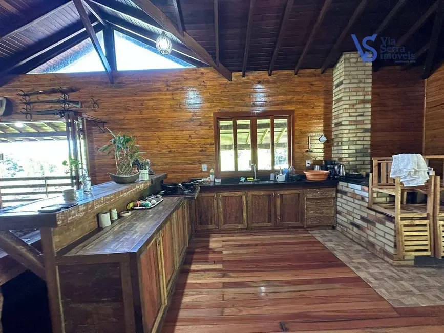 Sítio / Rancho com 3 quartos à venda, 30000m2 em Igrejinha - RS - imagem 3 Foto 3 de Sítio / Rancho com 3 quartos à venda, 30000m2 em Igrejinha - RS
