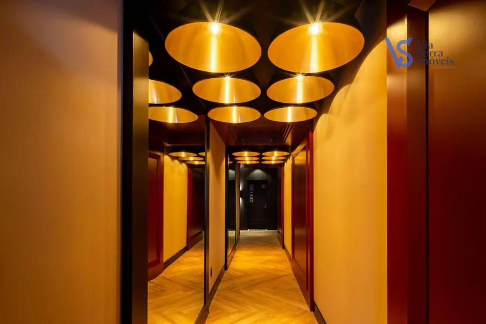 Apartamento com 2 quartos à venda, 128m2 em Centro, Gramado - RS - imagem 4 Foto 4 de Apartamento com 2 quartos à venda, 128m2 em Centro, Gramado - RS