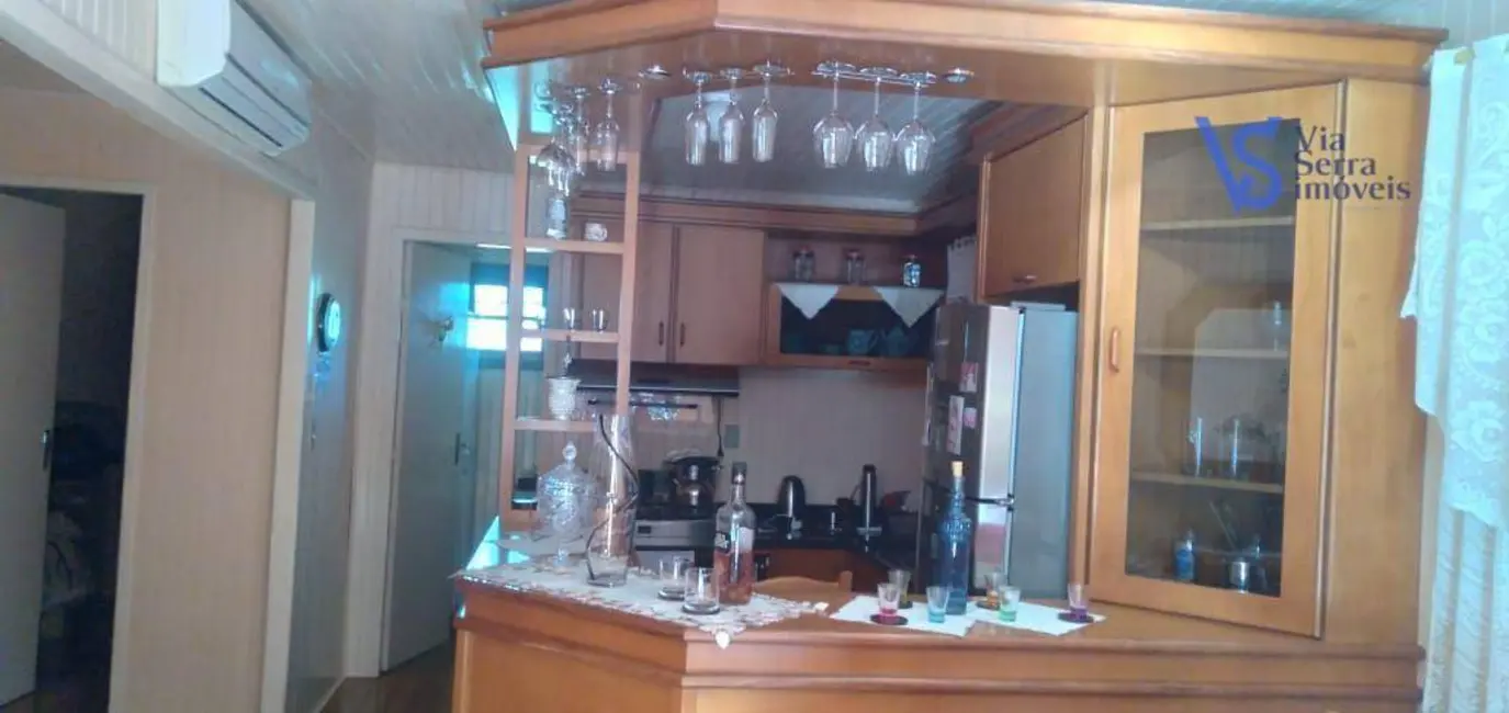 Casa com 2 quartos à venda, 330m2 em Canela - RS - imagem 6 Foto 6 de Casa com 2 quartos à venda, 330m2 em Canela - RS