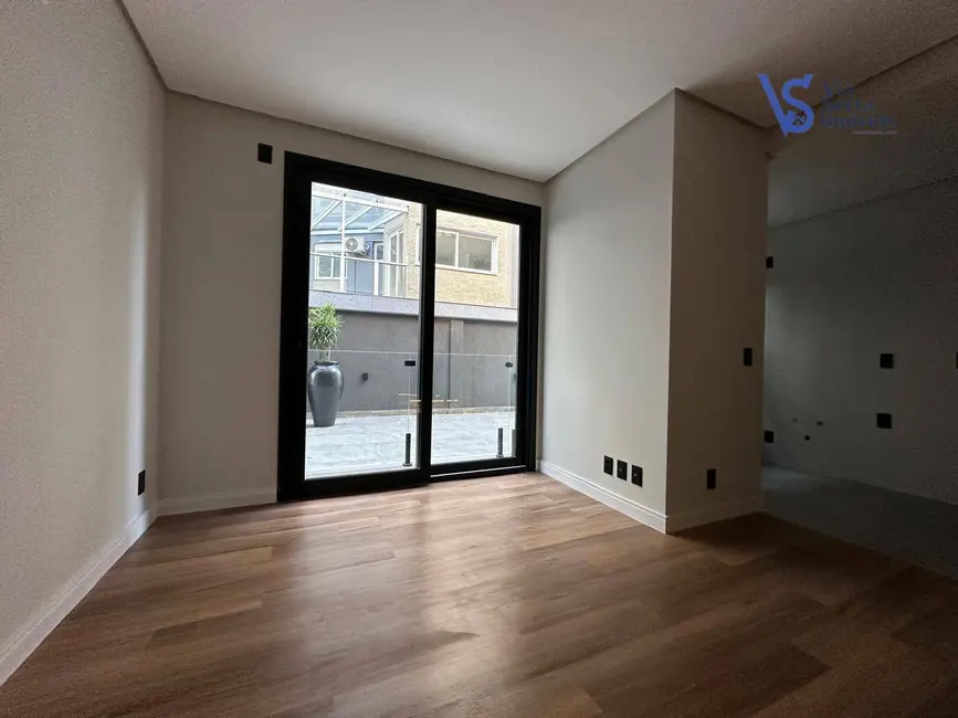 Foto 2 de Apartamento com 1 quarto à venda, 54m2 em Centro, Canela - RS