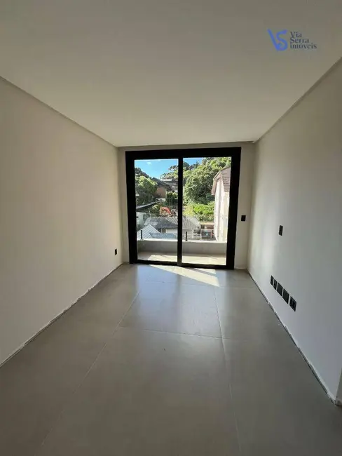 Apartamento com 2 quartos à venda, 82m2 em Centro, Gramado - RS - imagem 6 Foto 6 de Apartamento com 2 quartos à venda, 82m2 em Centro, Gramado - RS