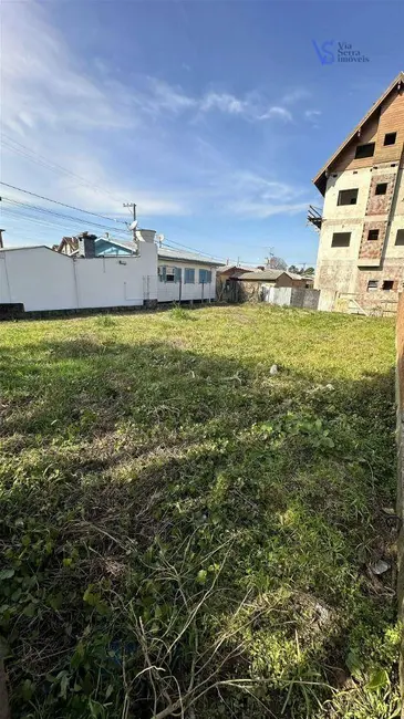 Foto 1 de Terreno / Lote à venda, 300m2 em Gramado - RS