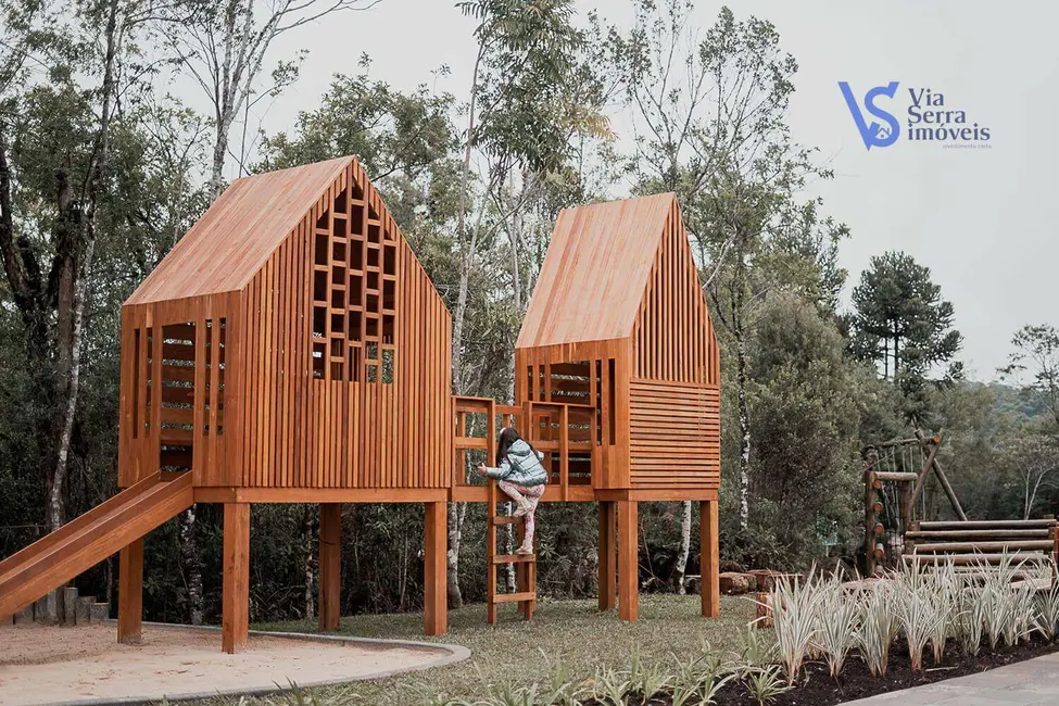 Foto 1 de Terreno / Lote à venda, 627m2 em Gramado - RS