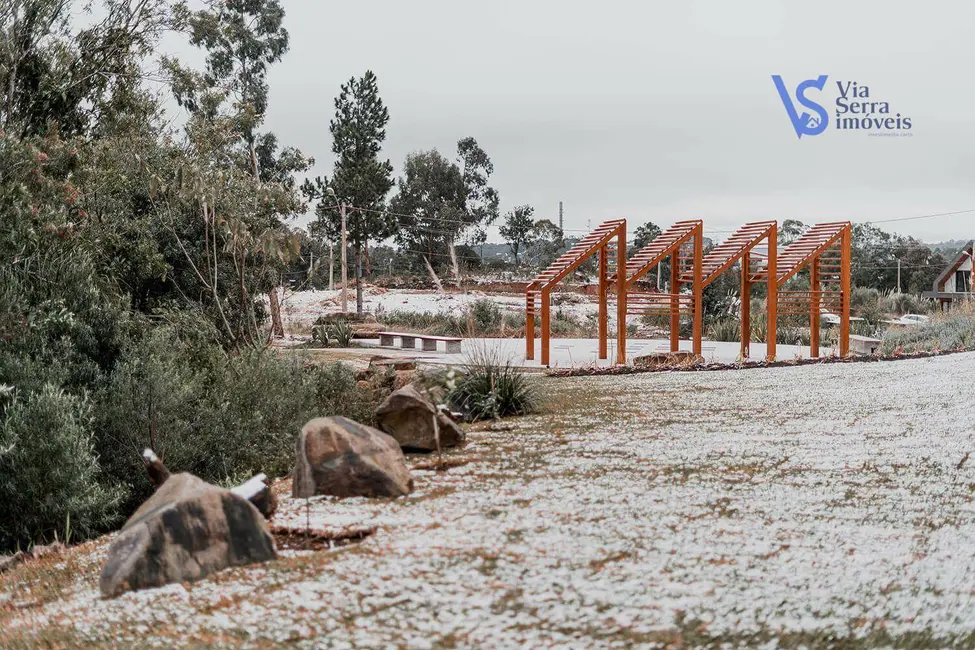 Foto 4 de Terreno / Lote à venda, 627m2 em Gramado - RS