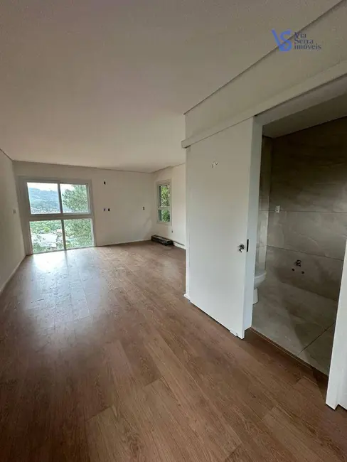 Foto 6 de Casa com 3 quartos à venda, 367m2 em Tres Coroas - RS