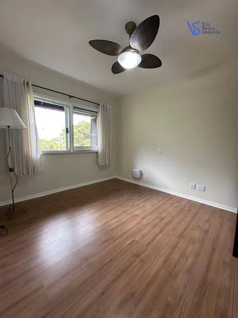 Apartamento com 3 quartos à venda, 117m2 em Gramado - RS - imagem 8 Foto 8 de Apartamento com 3 quartos à venda, 117m2 em Gramado - RS