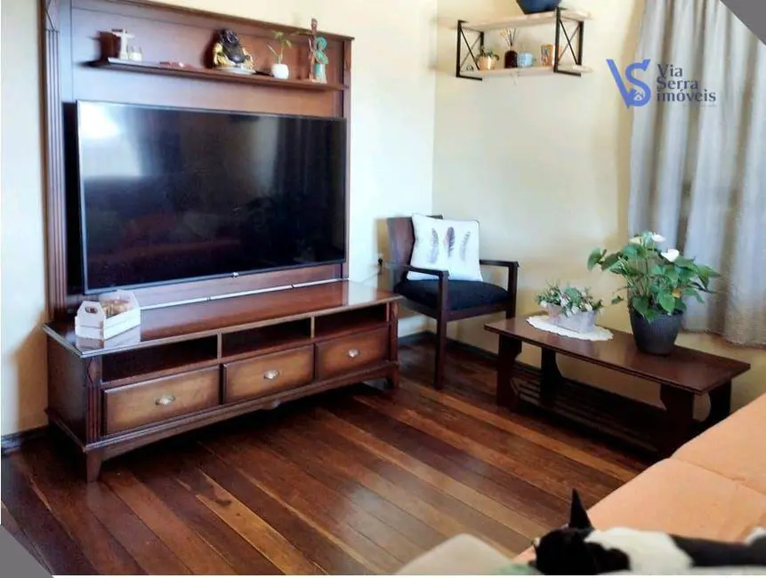 Foto 8 de Casa com 8 quartos à venda, 750m2 em Canela - RS