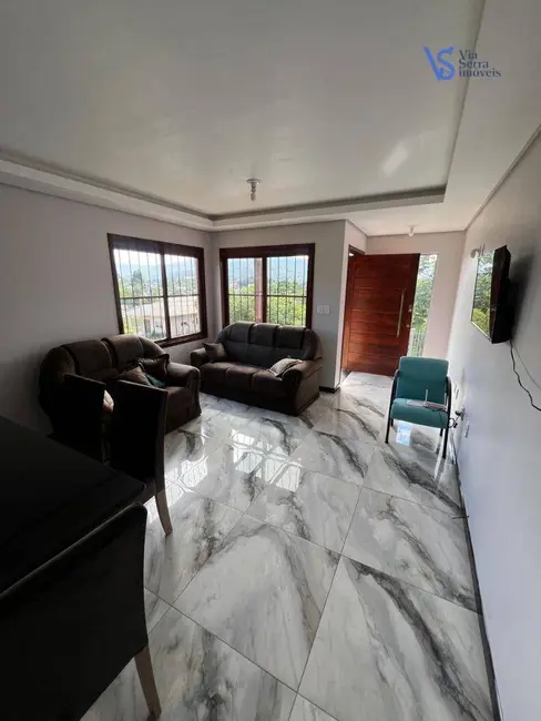 Foto 2 de Casa com 2 quartos à venda, 300m2 em Igrejinha - RS