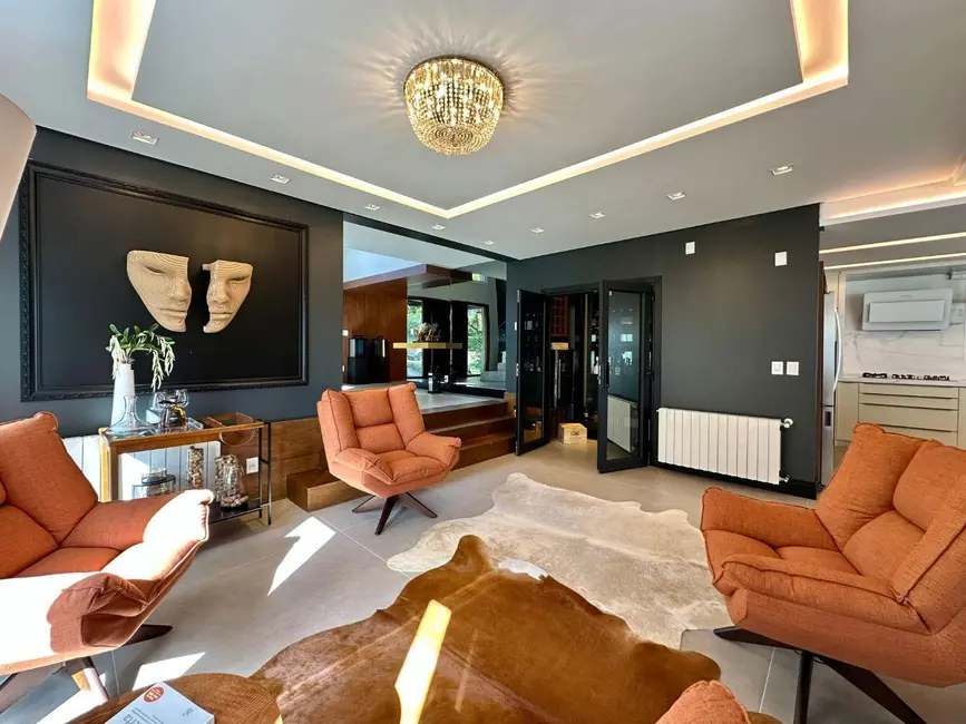 Foto 3 de Casa de Condomínio com 6 quartos à venda, 795m2 em Centro, Canela - RS