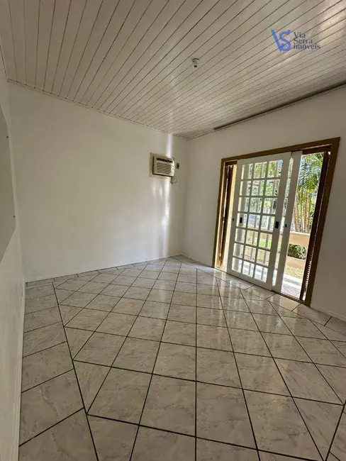 Casa com 2 quartos à venda, 408m2 em Igrejinha - RS - imagem 8 Foto 8 de Casa com 2 quartos à venda, 408m2 em Igrejinha - RS