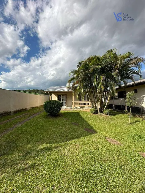 Casa com 2 quartos à venda, 408m2 em Igrejinha - RS - imagem 3 Foto 3 de Casa com 2 quartos à venda, 408m2 em Igrejinha - RS