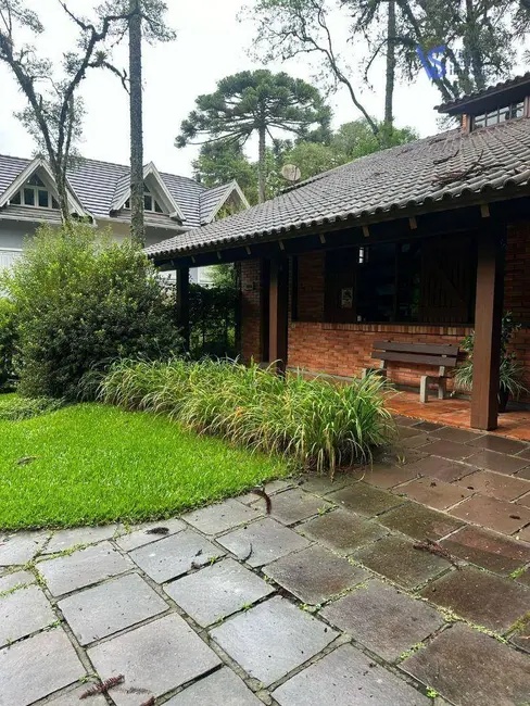 Casa com 3 quartos à venda, 1080m2 em Canela - RS - imagem 3 Foto 3 de Casa com 3 quartos à venda, 1080m2 em Canela - RS