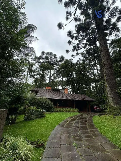 Casa com 3 quartos à venda, 1080m2 em Canela - RS - imagem 2 Foto 2 de Casa com 3 quartos à venda, 1080m2 em Canela - RS